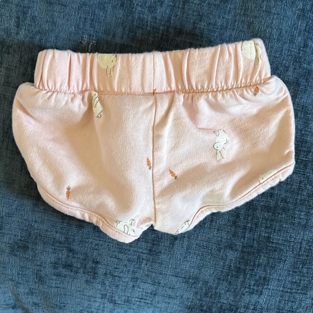 Carter’s Bunny Sweatsuit Outfit - Picture 4 of 6